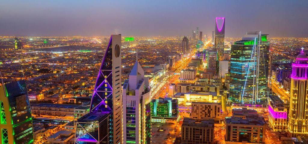Νέο ουρανοξύστη ύψους δύο χιλιομέτρων στη Σαουδική Αραβία σχεδιάζει ο Foster  
